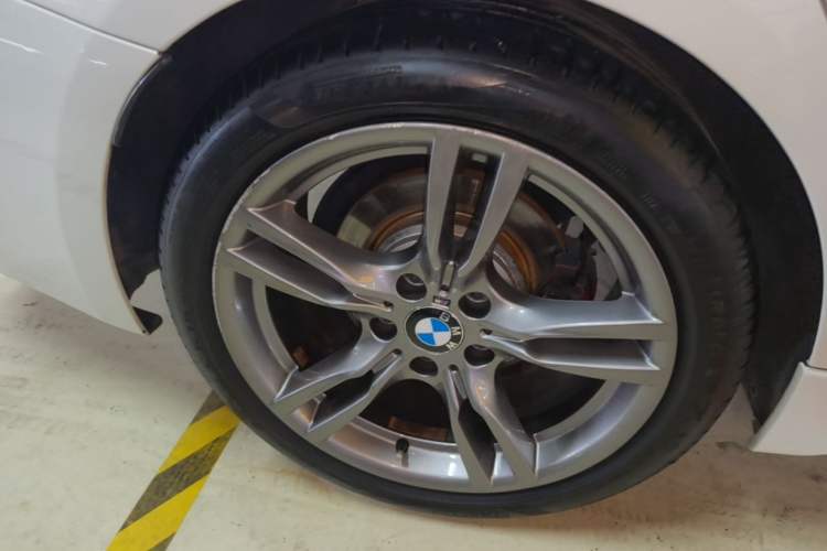 Used BMW 3 Series 2019 320Li M Sport Night Edition Right Rear Wheel Hub