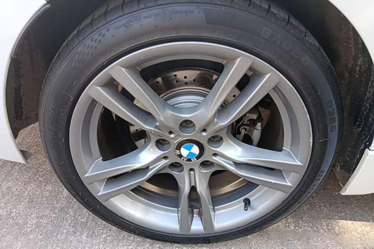 Used BMW 3 Series 2019 320Li M Sport Night Edition Right Rear Wheel Hub