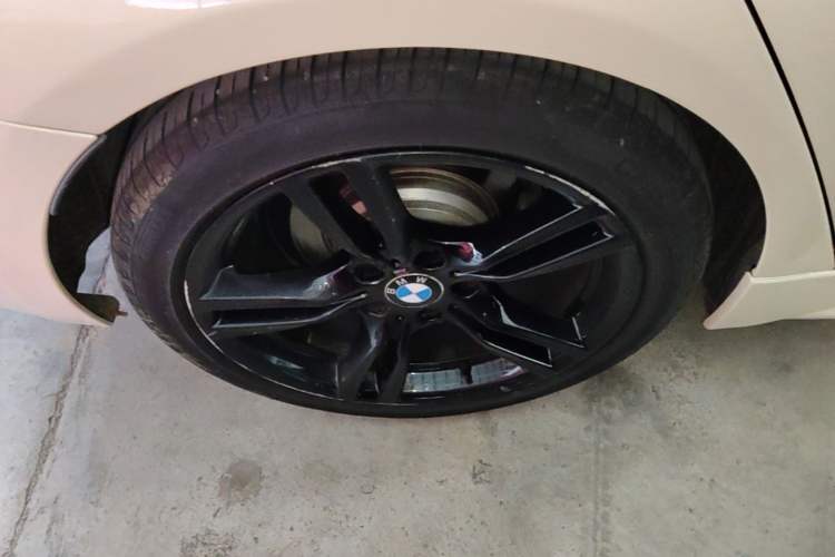 Used BMW 3 Series 2019 320i M Sport Night Edition Right Rear Wheel Hub