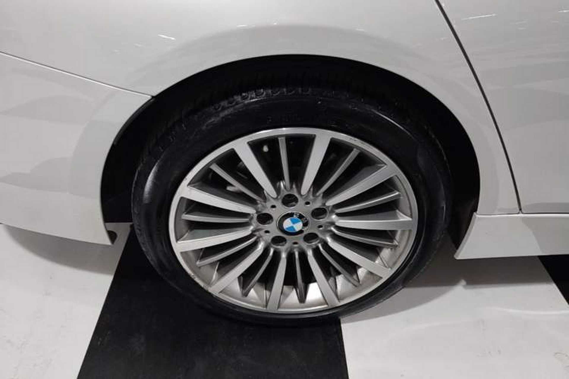 Used BMW 3 Series 2019 320Li xDrive Fashion Model Right Rear Wheel Hub