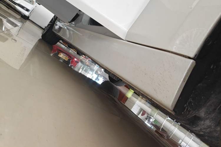 Used BMW 3 Series 2019 320Li Fashion Model Right Side Sill