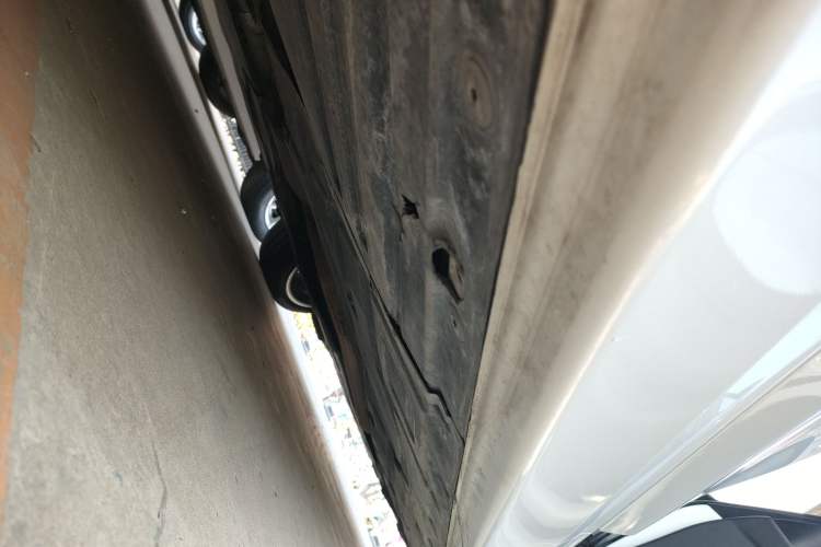 Used BMW 3 Series 2019 320Li Fashion Model Right Side Sill