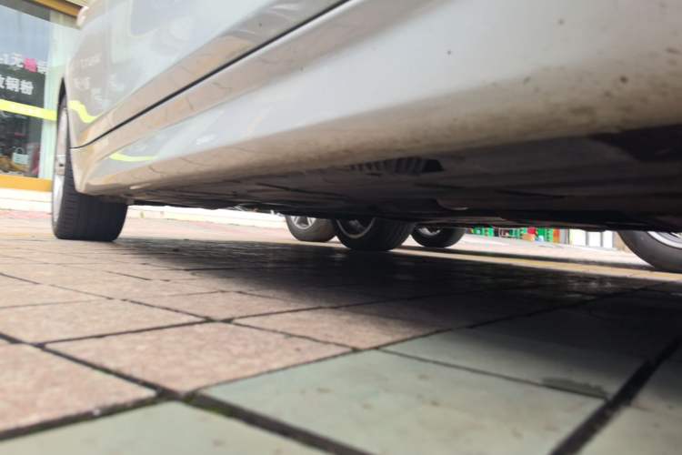 Used BMW 3 Series 2019 320Li M Sport Package Right Side Sill