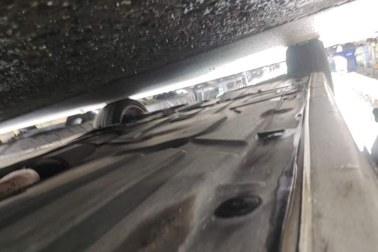 Used BMW 3 Series 2019 320Li Fashion Model Right Side Sill