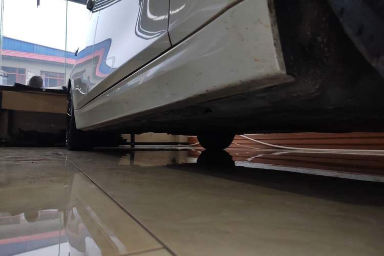 Used BMW 3 Series 2019 320Li Fashion Model Right Side Sill