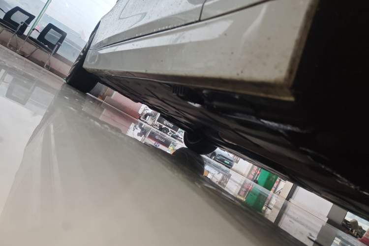 Used BMW 3 Series 2019 320Li Fashion Model Right Side Sill
