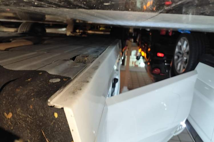Used BMW 3 Series 2019 320Li Fashion Model Right Side Sill