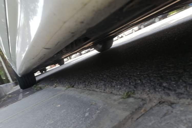 Used BMW 3 Series 2019 320Li M Sport Night Edition Right Side Sill