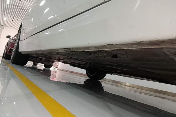 Used BMW 3 Series 2019 320Li Fashion Model Right Side Sill
