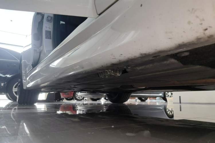 Used BMW 3 Series 2019 320Li M Luxury Package Right Side Sill