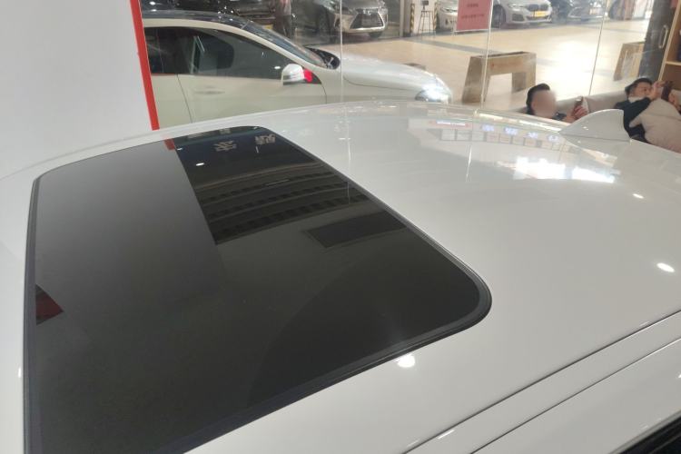 Used BMW 3 Series 2019 320i M Sport Package Roof