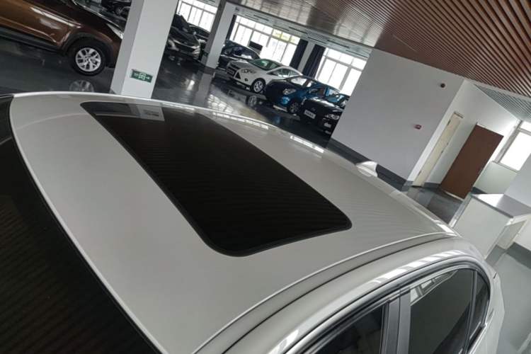 Used BMW 3 Series 2019 320Li Fashion Model Roof