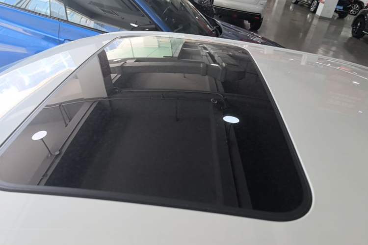Used BMW 3 Series 2019 320Li Fashion Model Roof