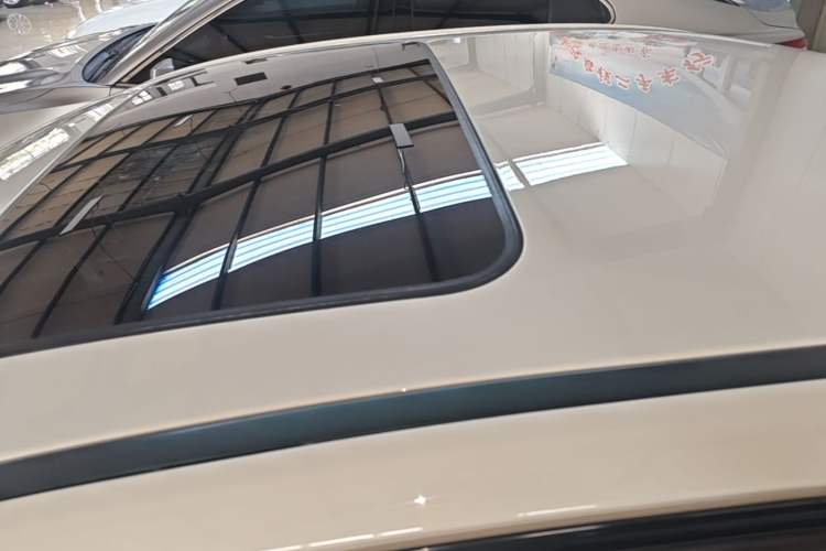 Used BMW 3 Series 2019 320i M Sport Package Roof