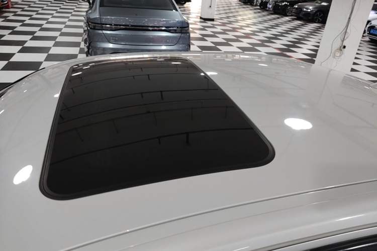 Used BMW 3 Series 2019 320Li xDrive Fashion Model Roof