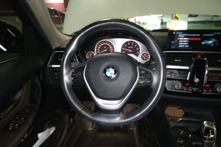 Used BMW 3 Series 2019 320Li Fashion Model Steering Wheel