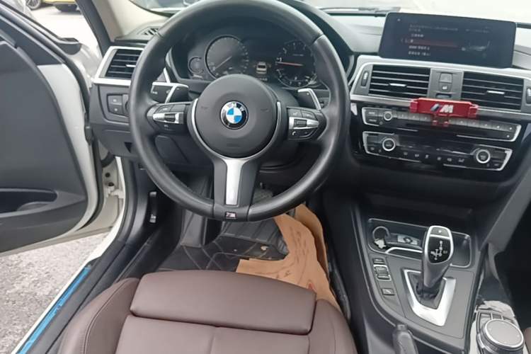 Used BMW 3 Series 2019 320Li M Sport Package Steering Wheel