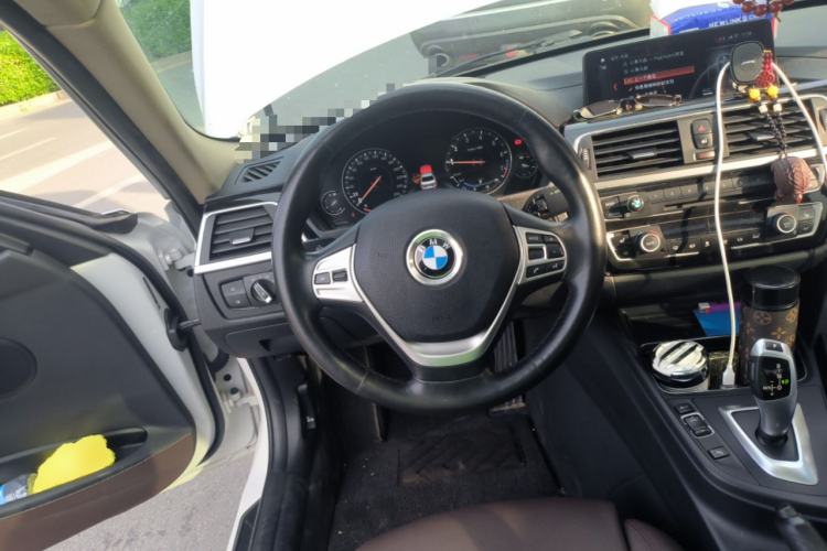 Used BMW 3 Series 2019 320Li Fashion Model Steering Wheel