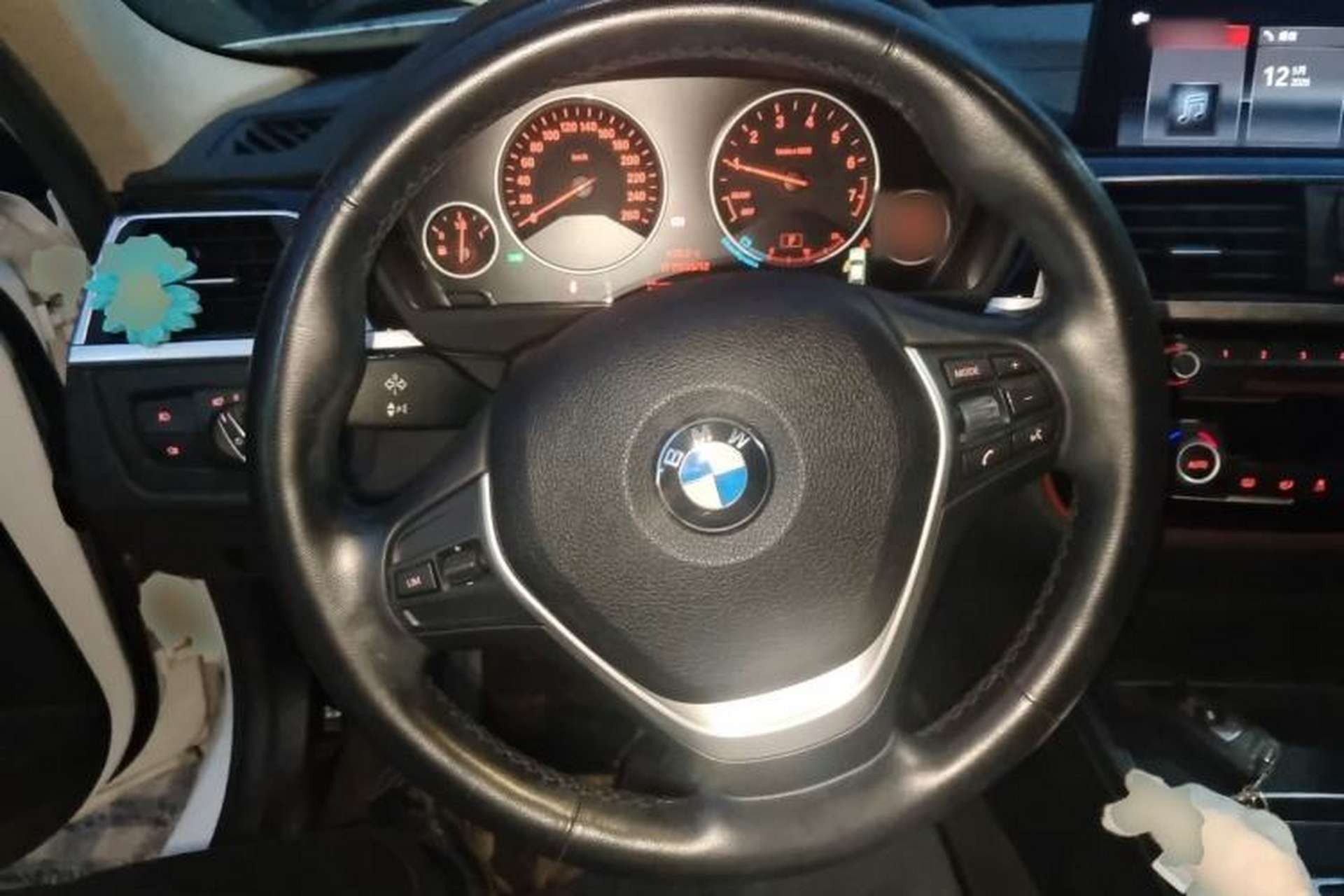 Used BMW 3 Series 2019 320Li Fashion Model Steering Wheel