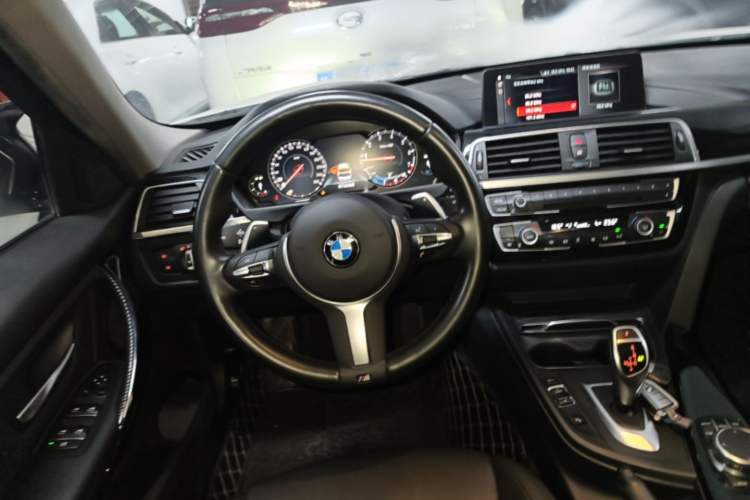 Used BMW 3 Series 2019 320Li M Sport Package Steering Wheel