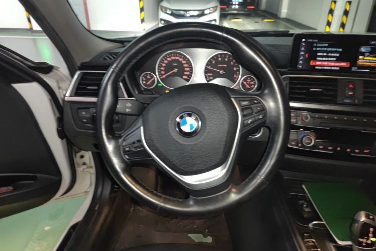 Used BMW 3 Series 2019 320Li Fashion Model Steering Wheel