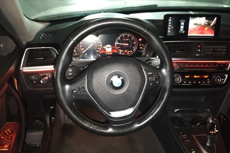 Used BMW 3 Series 2019 320Li Fashion Model Steering Wheel