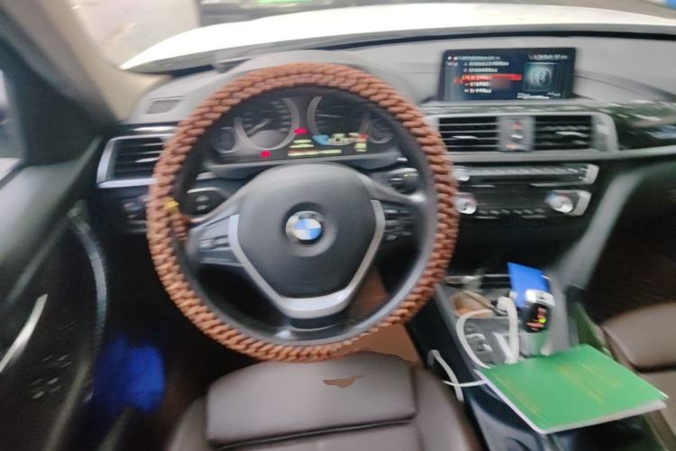Used BMW 3 Series 2019 320Li Fashion Model Steering Wheel