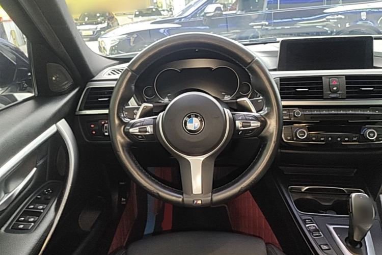 Used BMW 3 Series 2019 320i M Sport Night Edition Steering Wheel