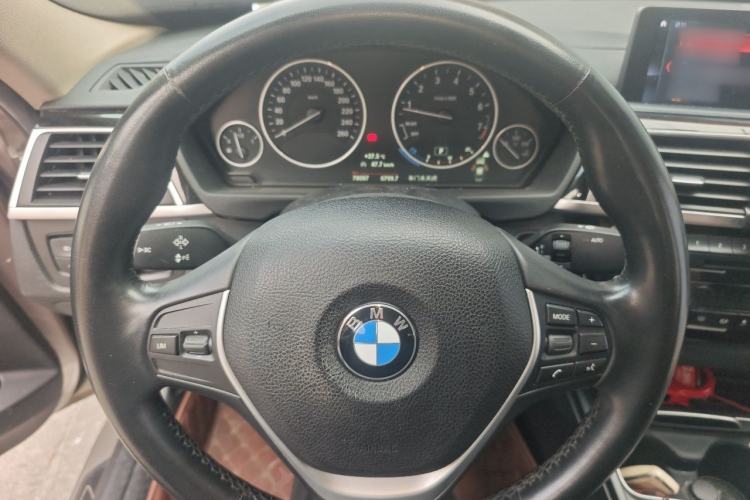 Used BMW 3 Series 2019 320Li Fashion Model Steering Wheel