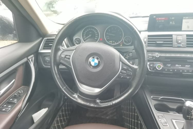 Used BMW 3 Series 2019 320Li Fashion Model Steering Wheel