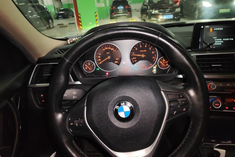 Used BMW 3 Series 2019 320Li Fashion Model Steering Wheel