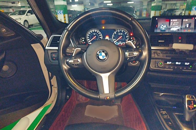 Used BMW 3 Series 2019 320i M Sport Night Edition Steering Wheel