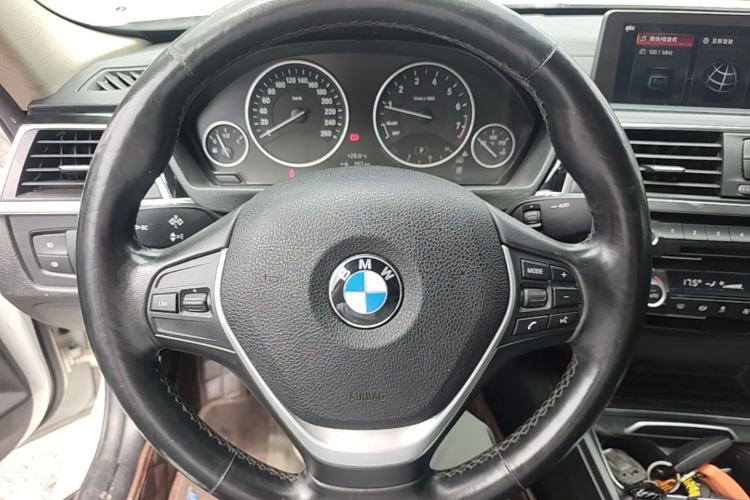 Used BMW 3 Series 2019 320Li Fashion Model Steering Wheel