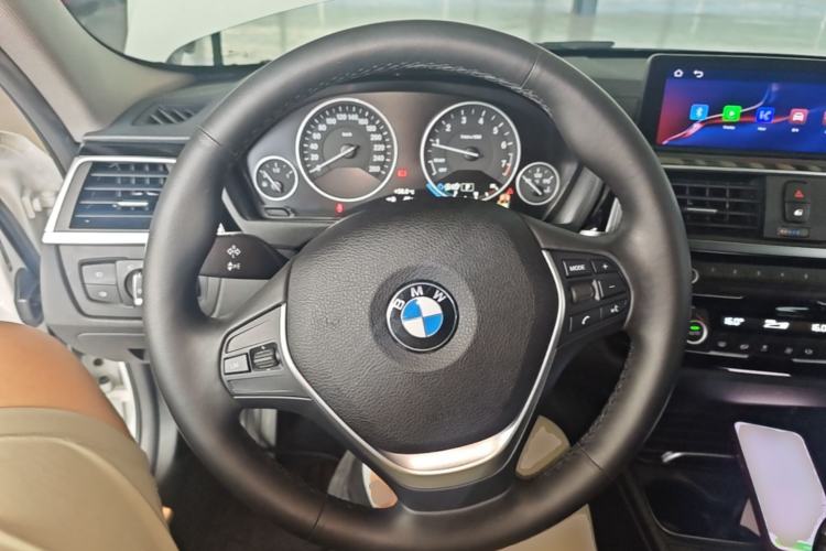 Used BMW 3 Series 2019 320Li Fashion Model Steering Wheel