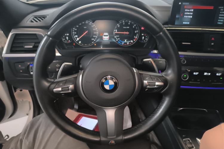 Used BMW 3 Series 2019 320i M Sport Night Edition Steering Wheel