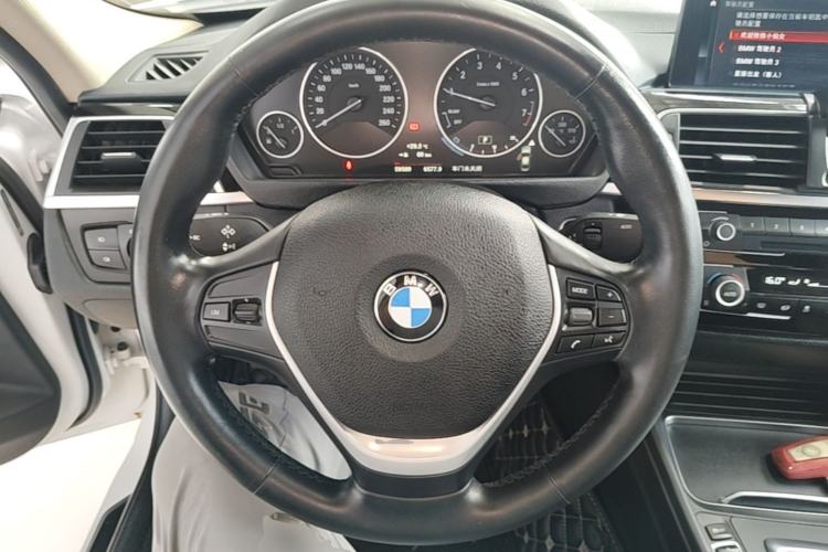Used BMW 3 Series 2019 320Li Fashion Model Steering Wheel