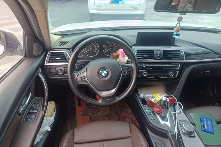 Used BMW 3 Series 2019 320Li Fashion Model Steering Wheel