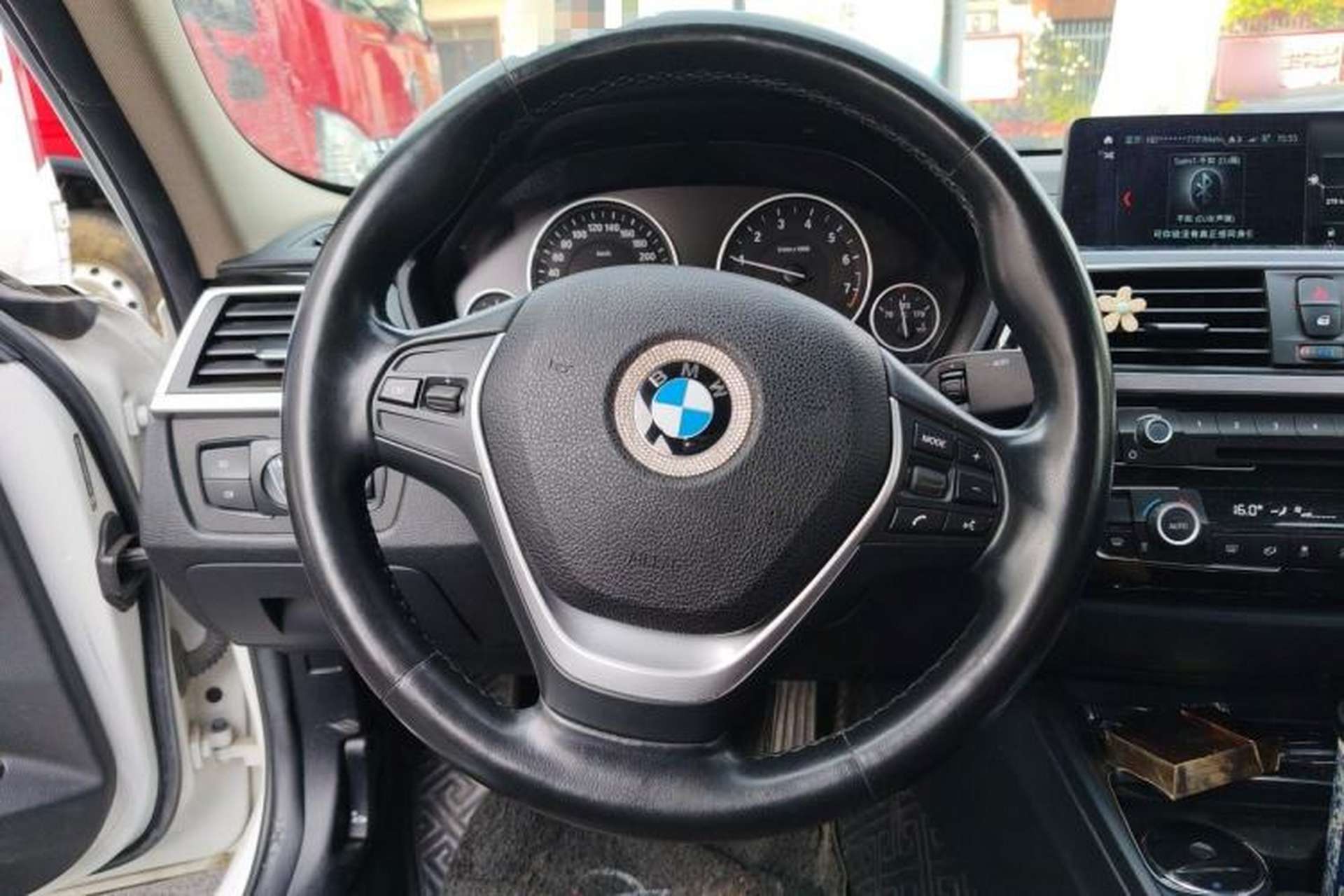 Used BMW 3 Series 2019 320Li Fashion Model Steering Wheel