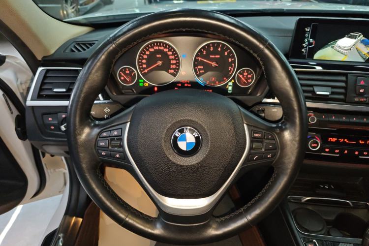 Used BMW 3 Series 2019 320Li Fashion Model Steering Wheel