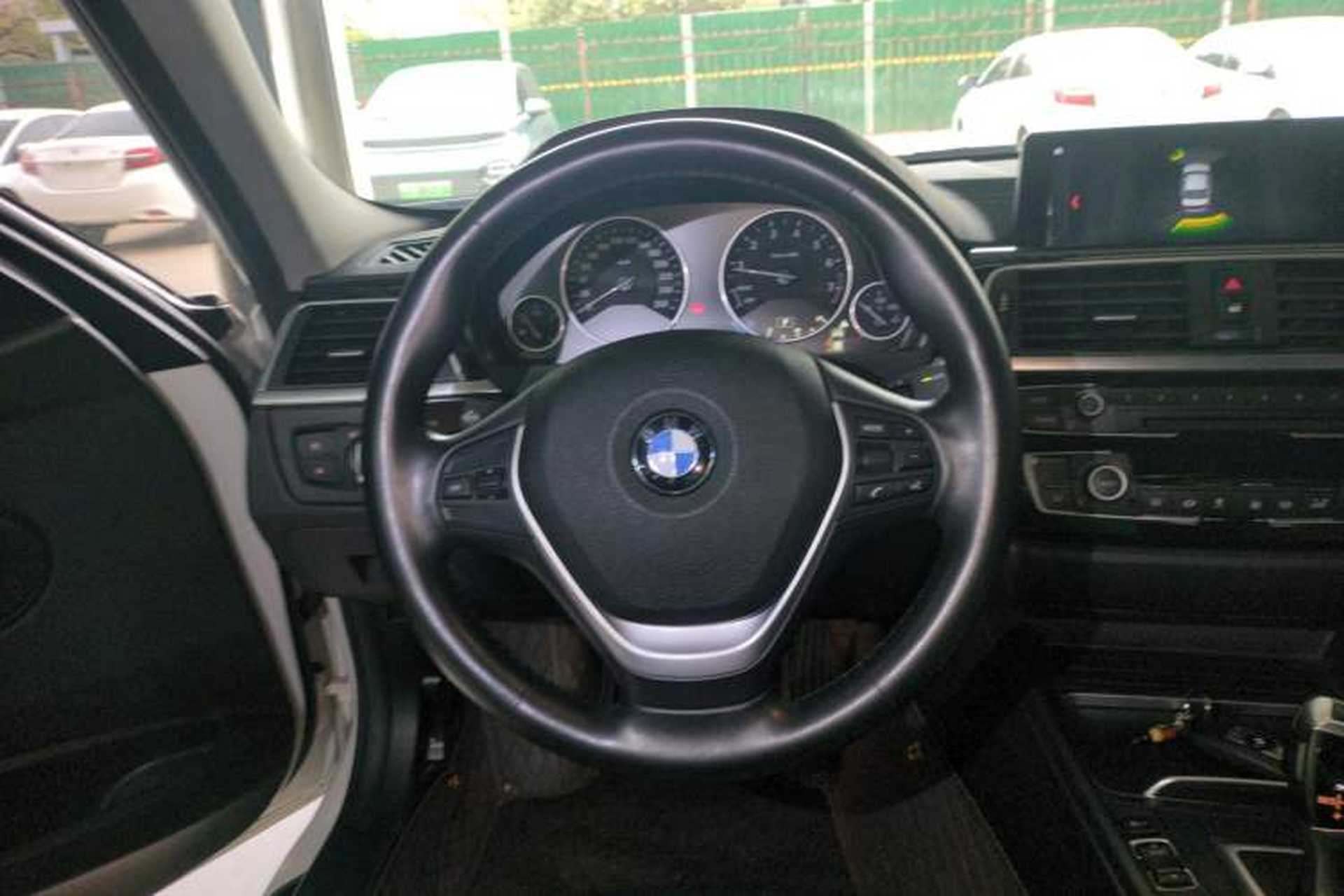 Used BMW 3 Series 2019 320Li Fashion Model Steering Wheel