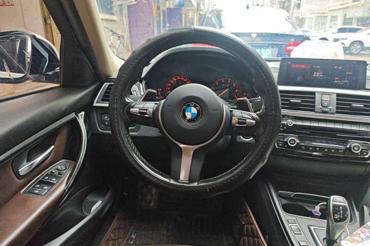 Used BMW 3 Series 2019 320Li M Luxury Package Steering Wheel