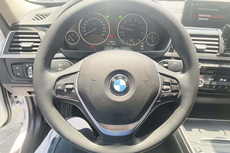 Used BMW 3 Series 2019 320Li Fashion Model Steering Wheel