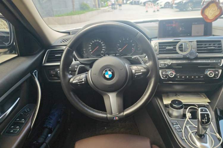 Used BMW 3 Series 2019 320Li M Sport Package Steering Wheel