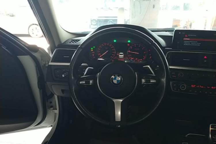Used BMW 3 Series 2019 320Li M Sport Package Steering Wheel