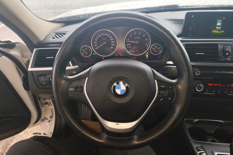 Used BMW 3 Series 2019 320Li Fashion Model Steering Wheel