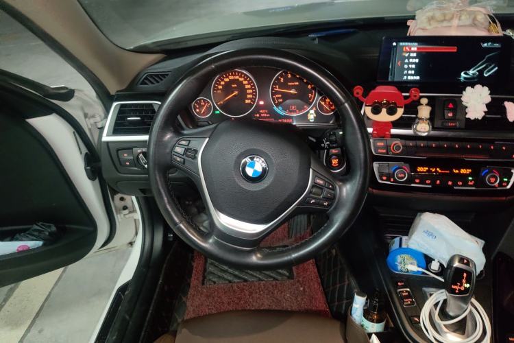 Used BMW 3 Series 2019 320Li Fashion Model Steering Wheel