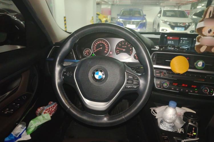 Used BMW 3 Series 2019 320Li xDrive Fashion Model Steering Wheel