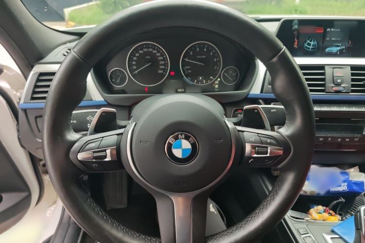 Used BMW 3 Series 2019 320i M Sport Package Steering Wheel