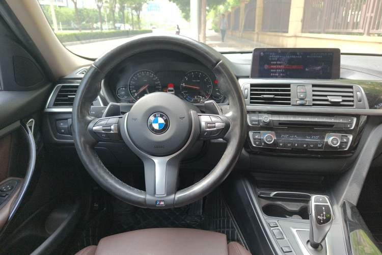 Used BMW 3 Series 2019 320Li M Sport Package Steering Wheel