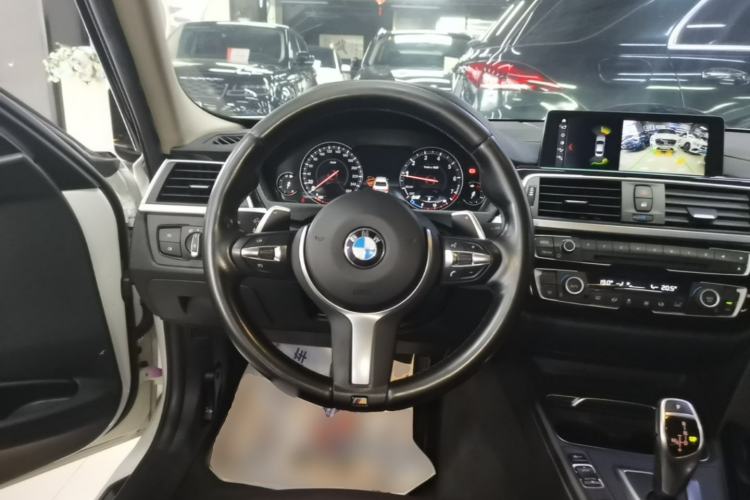 Used BMW 3 Series 2019 320Li M Sport Package Steering Wheel